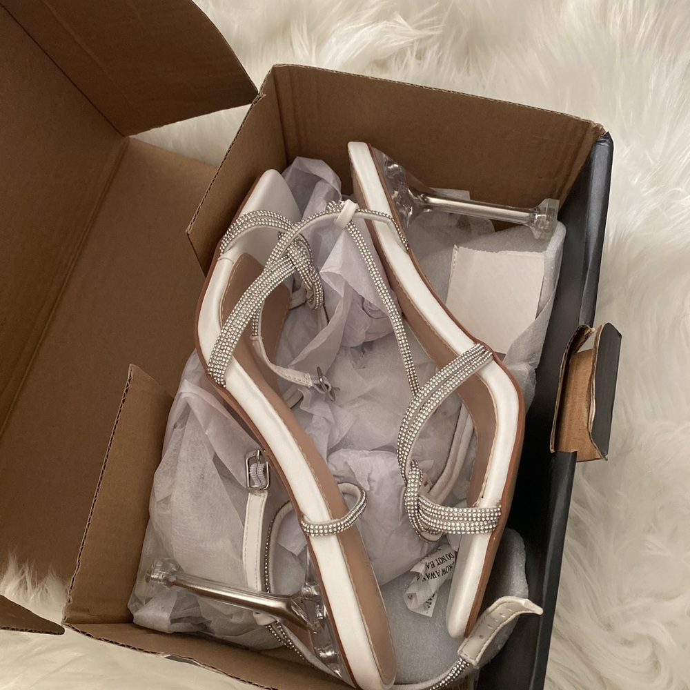 Fashion nova heels